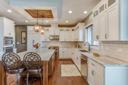 Galway Granite Fantasy Brown Quartzite island